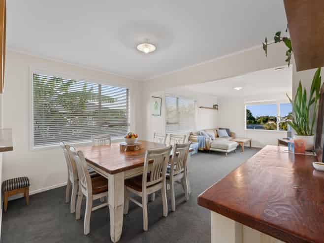 1/30 Elizabeth Drive, West Harbour