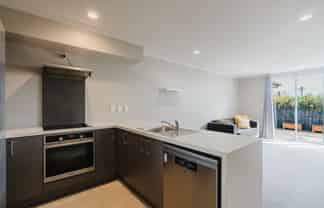 9B Denver Place, Hamilton East