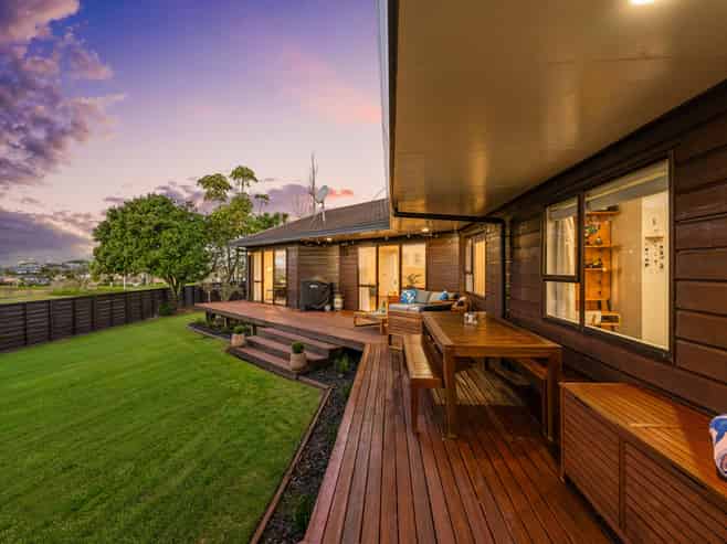 22 Matisse Drive, West Harbour