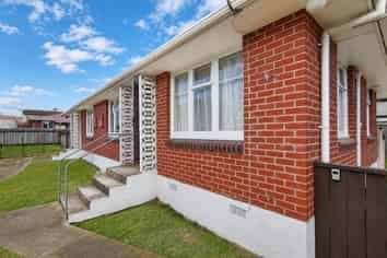 6/64 Gibbons Street, Ebdentown