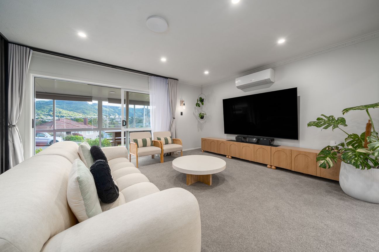 Renovated to Impress - Move In and Simply Enjoy! - Ansicht 5
