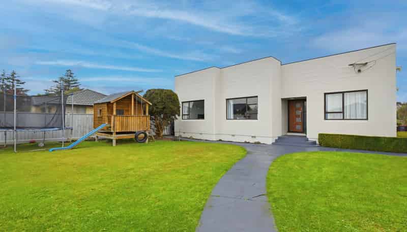 69 Marshland Road, SHIRLEY