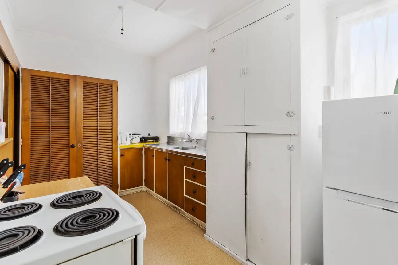 Great Location & Recently Renovated - Aanzicht 4