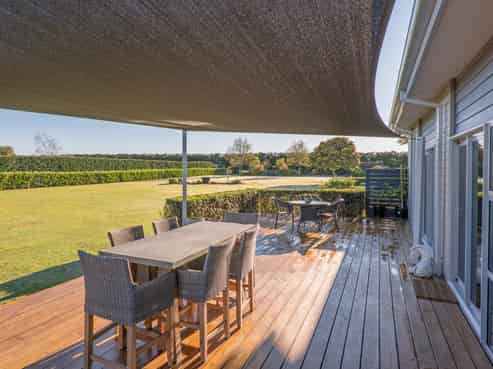 14 Whitcombe Place, Darfield