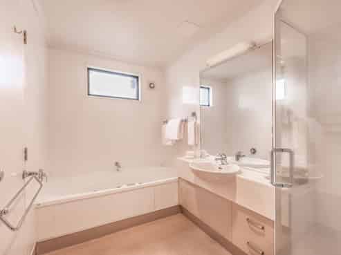 Premium Profitable Coastal Accommodation Business