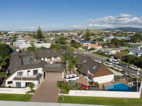Premium Profitable Coastal Accommodation Business