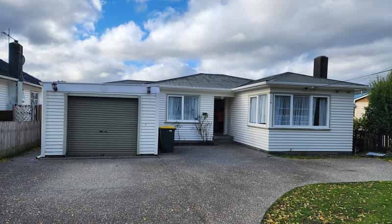 114 Wainuiomata Road, Wainuiomata