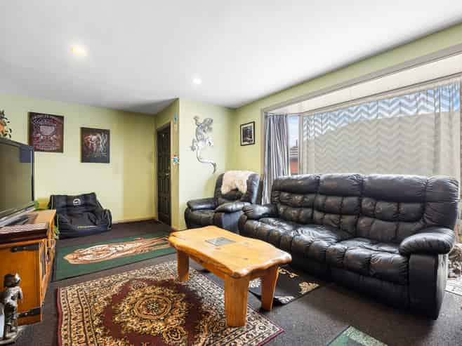 121 Cuthberts Road, Aranui