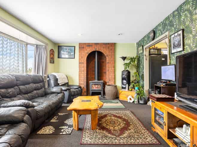 121 Cuthberts Road, Aranui