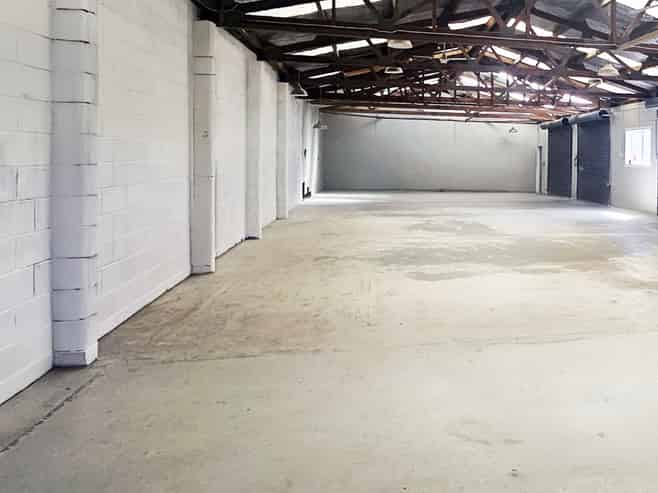 Warehouse with yard and parking