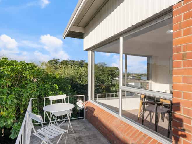 3/83 Sylvan Avenue, Northcote