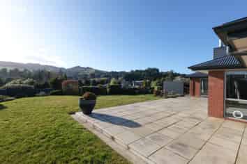 55 Severn Street, Green Island
