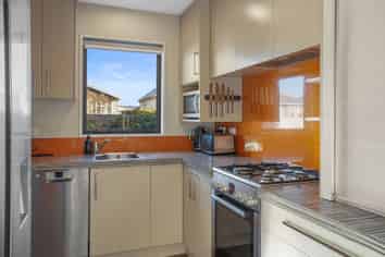 83 Burke Street, ADDINGTON