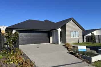 9 Lucina Rise, Peacocke