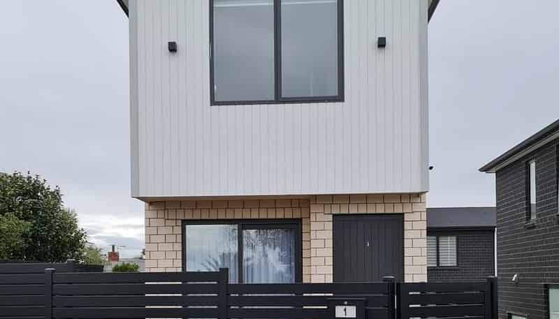 1/532 Glenfield Road, Glenfield