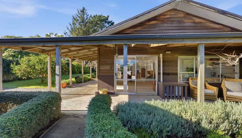 29 Donnelly Street, Oakura