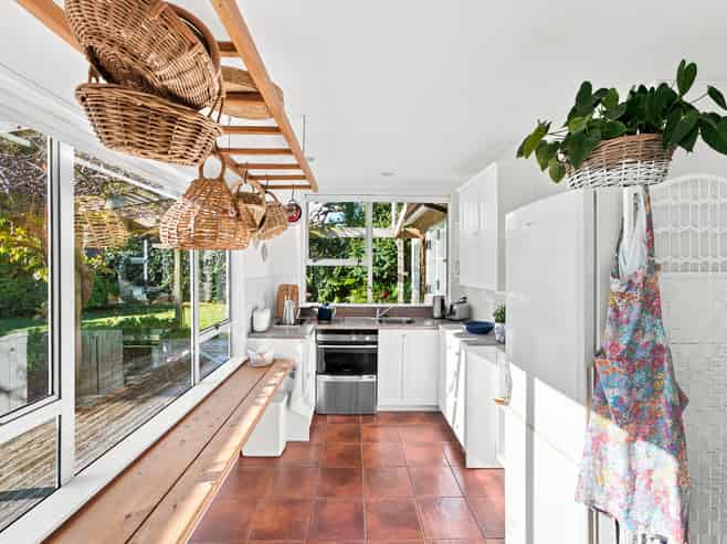 29 Donnelly Street, Oakura