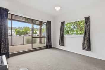 105 Kaikorai Valley Road, Glenross