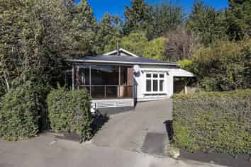 105 Kaikorai Valley Road, Glenross