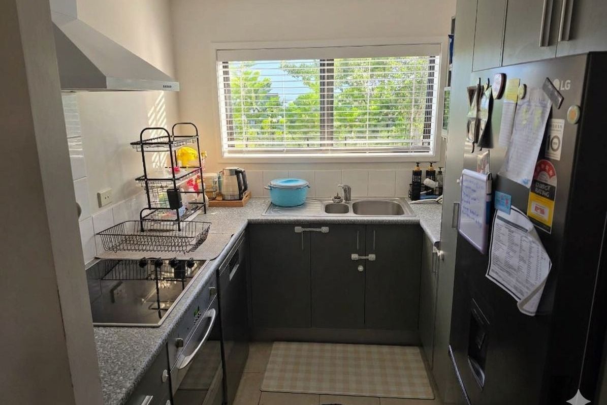 Tidy Two Bedroom Townhouse in Te Atatu – další
