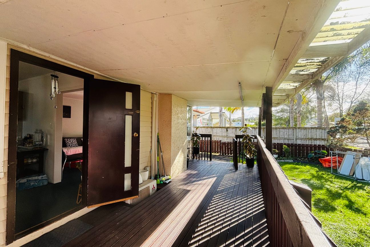 Handy Location in Westlake Girl's Zone - Widok 5