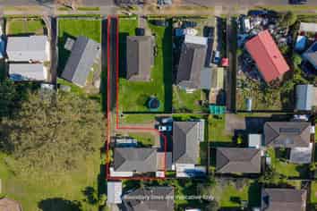 1/18 Frobisher Way, Clendon Park