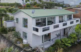 10 Christa Court, Whitianga