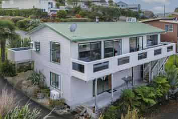 10 Christa Court, Whitianga