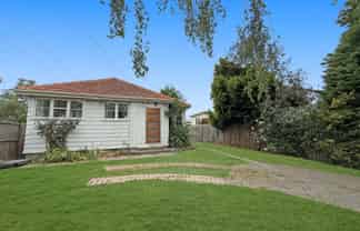 15 Auburn Av, Upper Riccarton