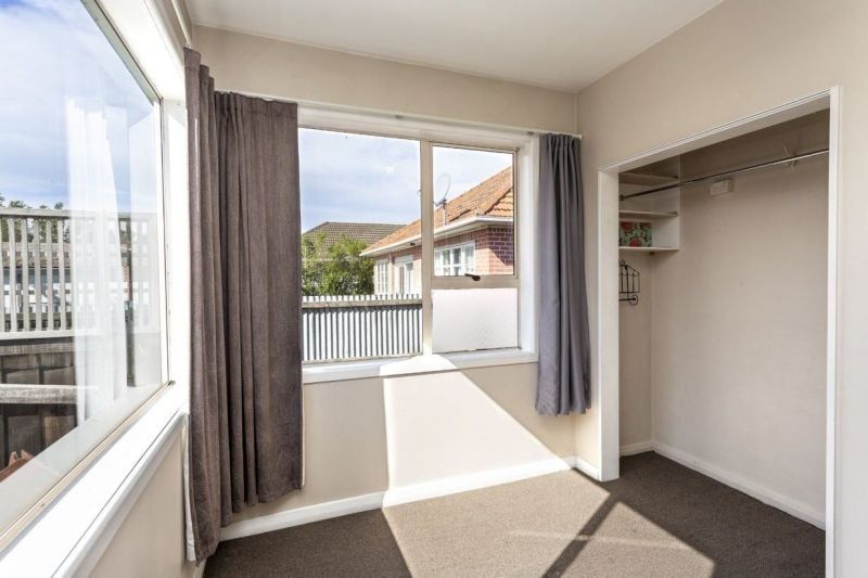 RICCARTON - STUDENT ACCOMODATION 2027 - 3 BEDROOMS, OFF STREET PARKING - Mehr