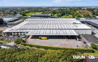 Global Logistics Hub | 14,894m2