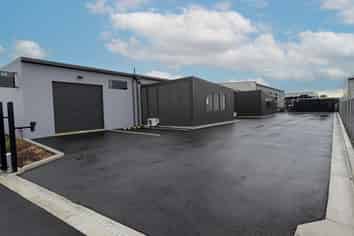 Versatile Belfast Unit (400sqm)