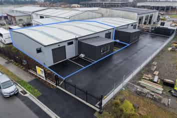 Versatile Belfast Unit (400sqm)