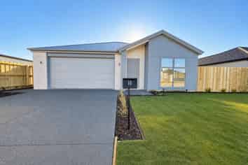 10 Accadia Drive, Rolleston