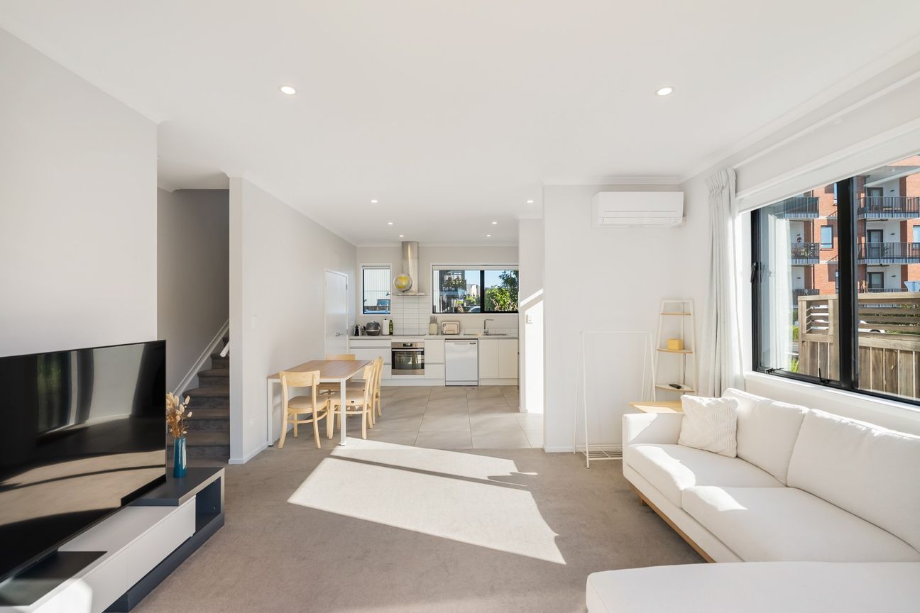 Priced at $749,000 | Set Sale 23 July - Widok 5