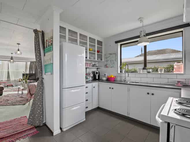 2 Ida Street, Redwoodtown