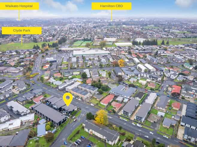 8/100 Knighton Road, Hillcrest
