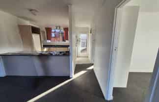 3/102 Harbour Tce, North Dunedin