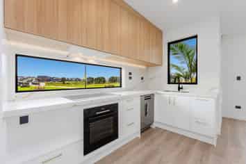 2 Honohono Avenue, Wainui