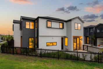 2 Honohono Avenue, Wainui