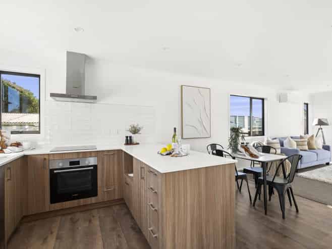 1-5/46 Forest Lake Road, Forest Lake