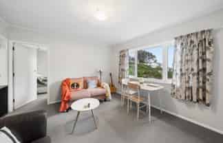 1/12 Tyne Street, Island Bay