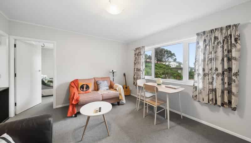 1/12 Tyne Street, Island Bay
