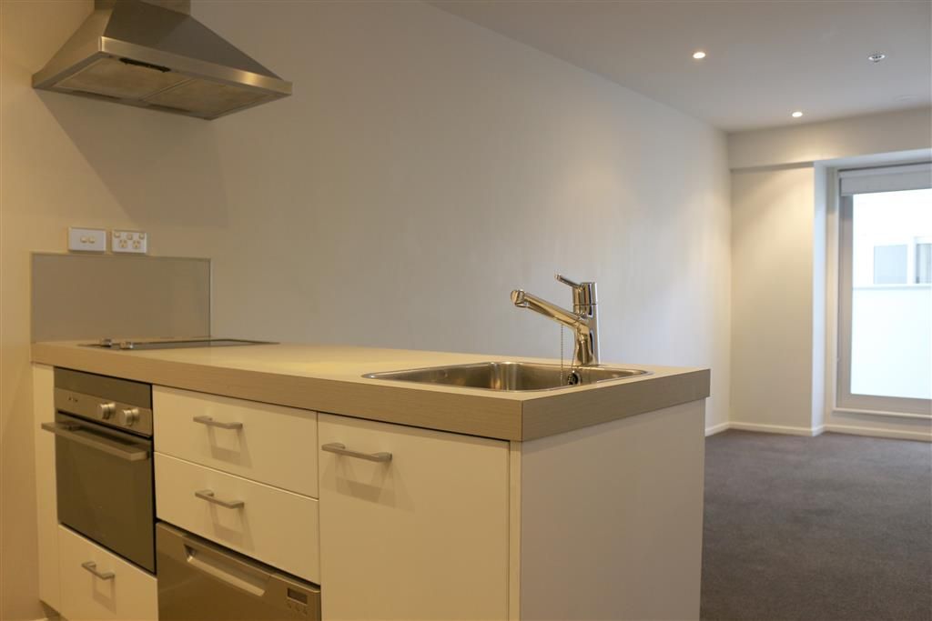 Apartment in Wellington, Te Aro - View 2