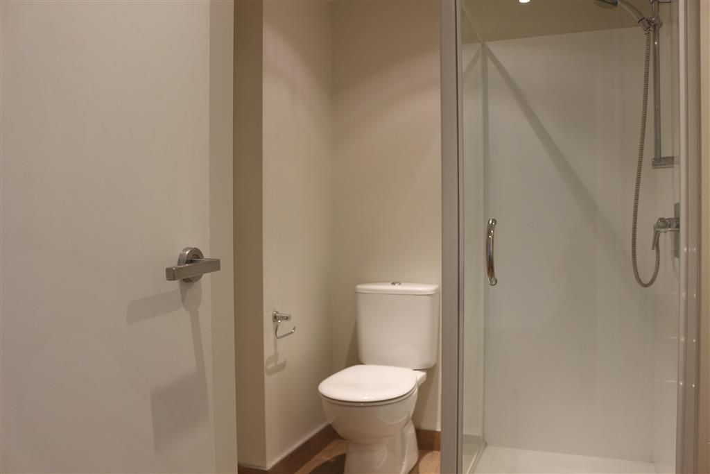 Apartment in Wellington, Te Aro - View 5
