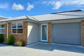 17/157 Ulster Street, Hamilton Central