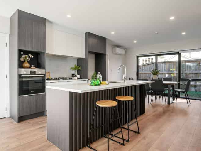 2/37 Casey Avenue, Fairfield