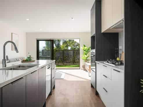 2/37 Casey Avenue, Fairfield