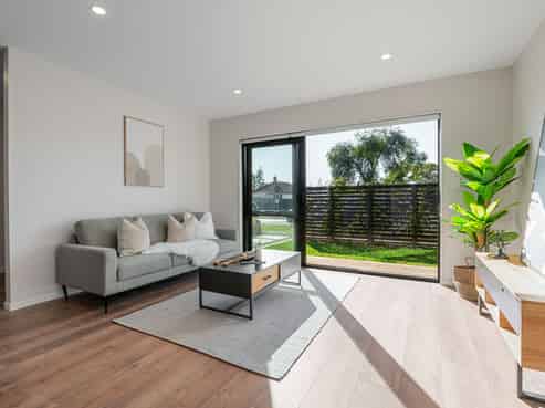 2/37 Casey Avenue, Fairfield