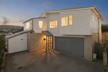 23A Benares Street, Khandallah
